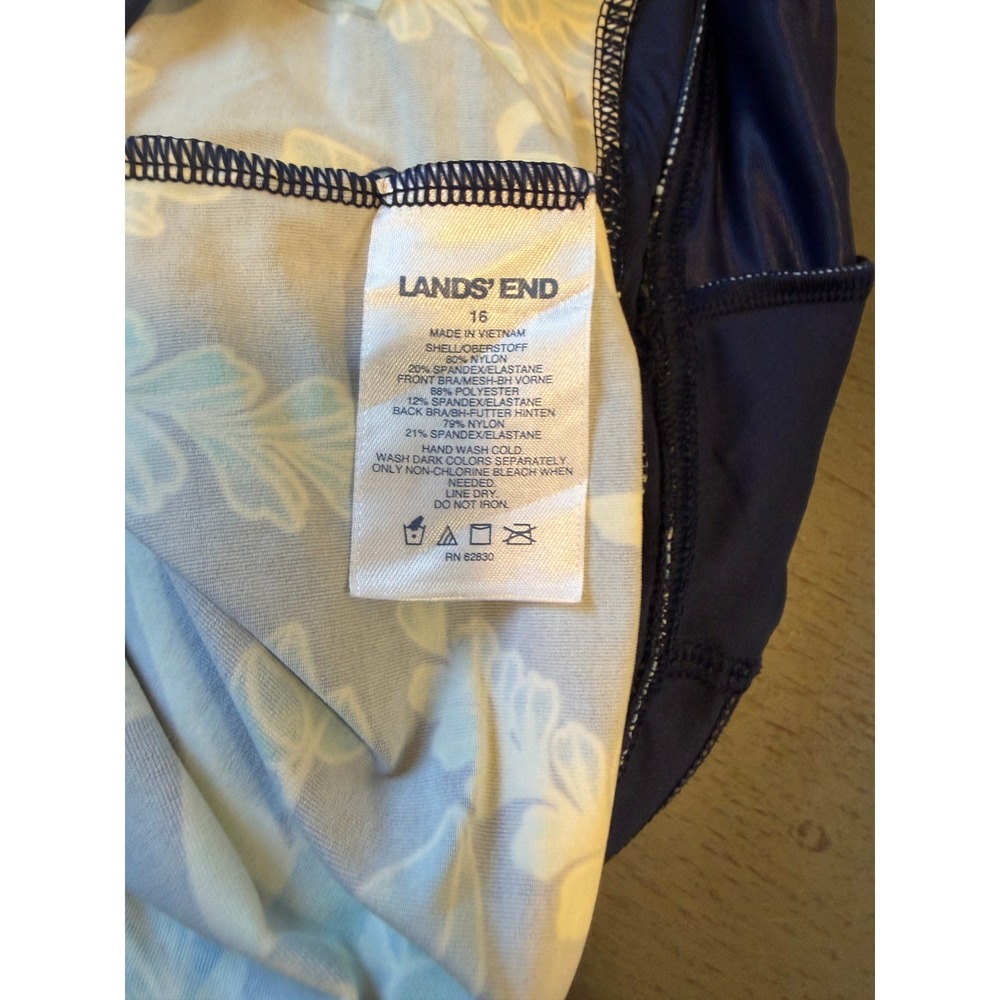 Lands End Womens Blue White Tropical Floral One Piece Swimsuit Shelf Bra Size 16 - Picture 3 of 4